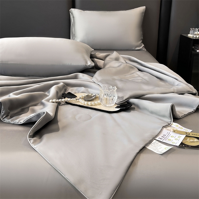 91家纺网 家纺一手货源 找家纺 雯豆天丝夏被纯色拼色A类莱赛尔凉感被子轻奢夏凉被子四件套 洛神珠-轻奢灰