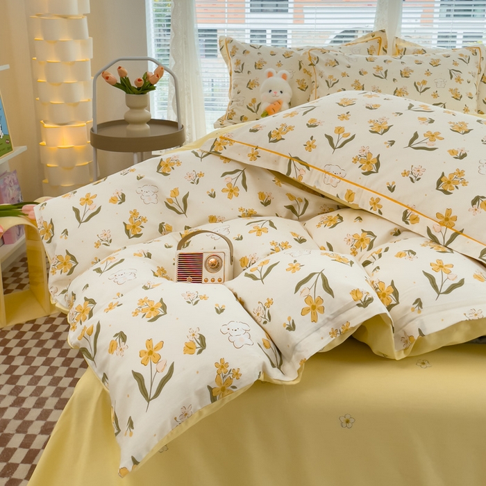 91家纺网 家纺一手货源 找家纺 铭博家纺 2025新款直播热款全棉吊边一字绣工艺款13070印花全棉单床单 花园兔