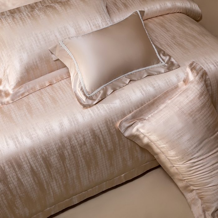 91家纺网 家纺一手货源 找家纺 晋瑞 红顶鹅绒馆 2025真丝天丝大提花四件套 爵士金色