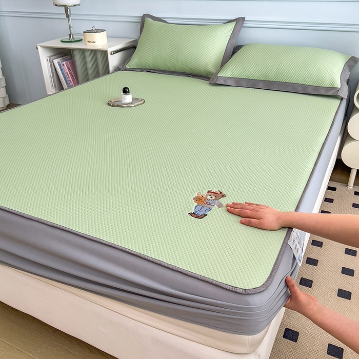 91家纺网 家纺一手货源 找家纺 卡初家居  2025新款A类豆豆凉感席席子凉席-多比来了 多比来了-千草绿(床笠）