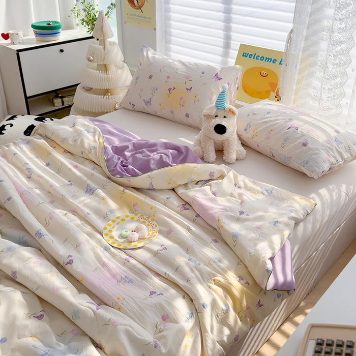 91家纺网 家纺一手货源 找家纺 弗苓家纺 2025新款A类皱皱纱印花夏被 南风轻拂