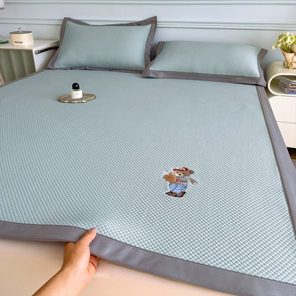 91家纺网 家纺一手货源 找家纺 卡初家居  2025新款A类豆豆凉感席席子凉席-多比来了 多比来了-湖蓝（床席）