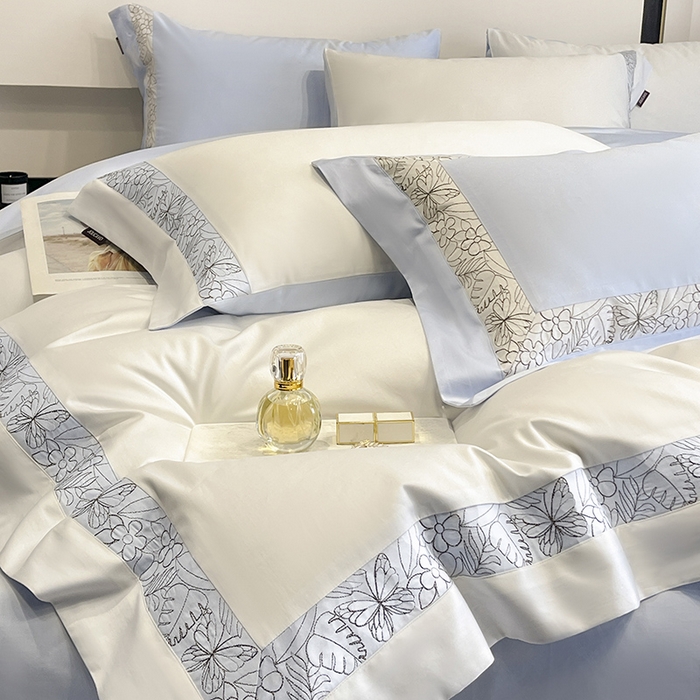 91家纺网 家纺一手货源 找家纺 2025新款A类长绒棉夹棉床盖床笠四件套全棉纯棉纯色绗绣四季款保护罩高级感纯色床上用品 诺兰-白蓝