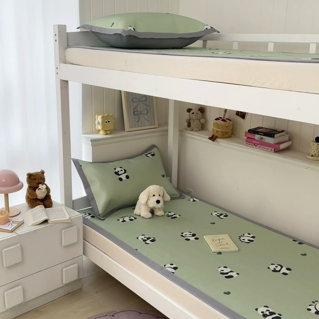 91家纺网 家纺一手货源 找家纺 川悦生活2025新款600D立体宽边印花冰丝席学生床 可爱布乖