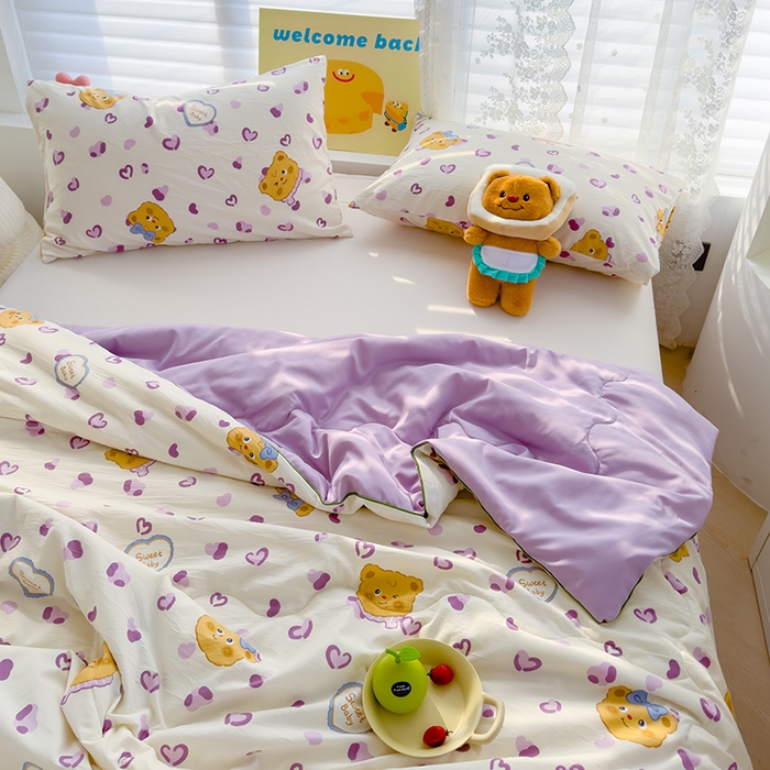 91家纺网 家纺一手货源 找家纺 弗苓家纺 2025新款A类皱皱纱印花夏被 黄油小熊