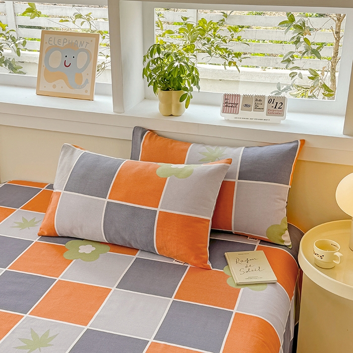 91家纺网 家纺一手货源 找家纺 博弈家纺   2025新款亲肤舒适原棉老粗布床单凉席三件套系列 花间