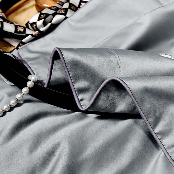 91家纺网 家纺一手货源 找家纺 2025新款120S60支双股贡缎长绒棉刺绣花四件套纯棉全棉100%棉轻奢时尚 圣玛丽亚-时尚灰