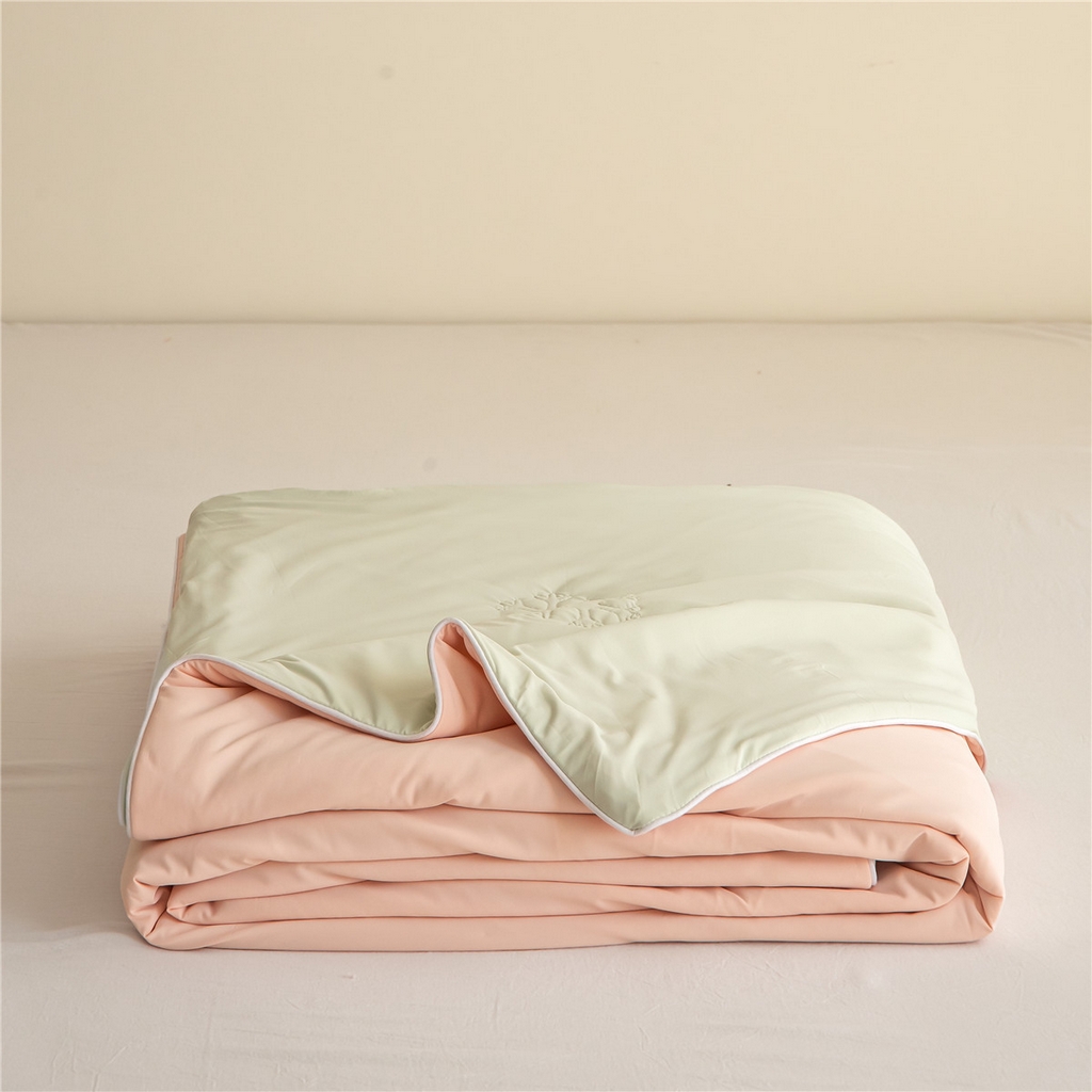 91家纺网 家纺一手货源 找家纺 （总）法芙娜家纺  2025新品雪花冰皮被170克锦纶氨纶空调被夏被