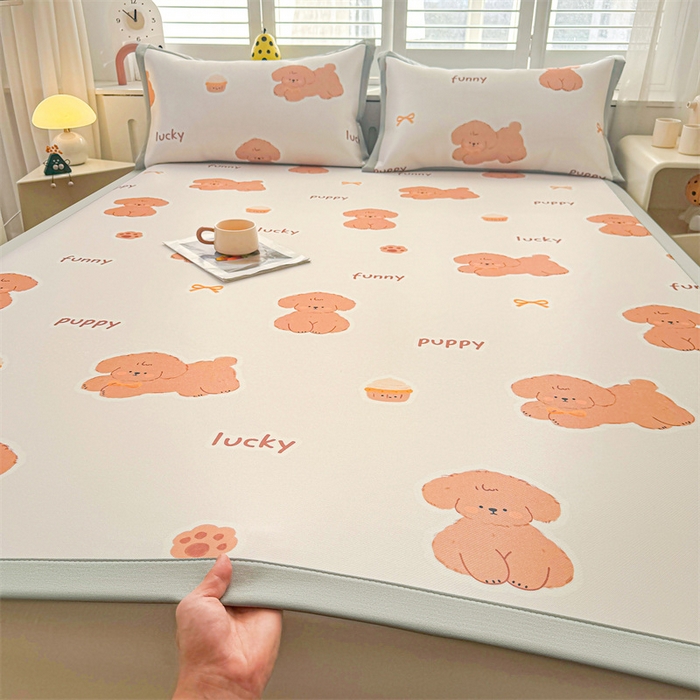 91家纺网 家纺一手货源 找家纺 雯豆2025春夏新款碳光冰丝席三件套A类凉感印花三明治凉席 碳光冰丝席-绑带款-胖嘟嘟