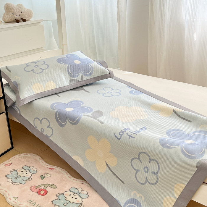 91家纺网 家纺一手货源 找家纺 川悦生活2025新款小清新冰藤席学生款 记得花香