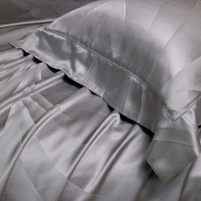 91家纺网 家纺一手货源 找家纺 晋瑞 红顶鹅绒馆 2025真丝天丝大提花四件套 陌上诗灰色