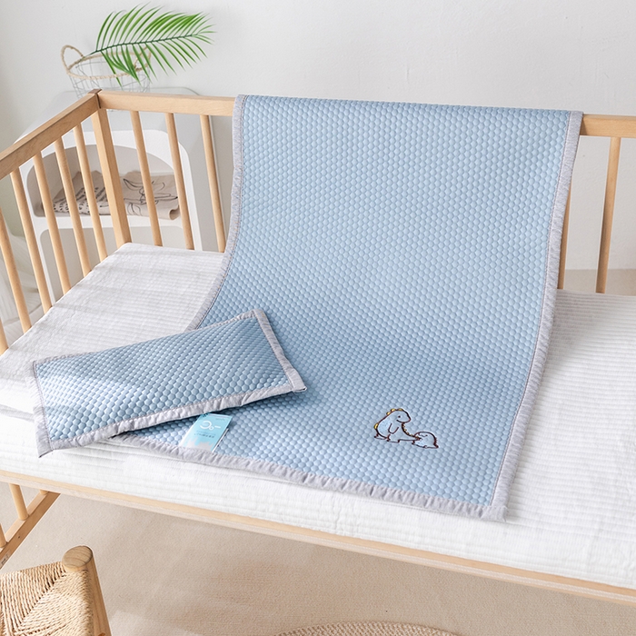 91家纺网 家纺一手货源 找家纺 丹兰 2025新款可定做婴童凉席凉豆豆冰丝席竹席儿童藤席幼儿园午睡席子 凉豆恐龙-蓝