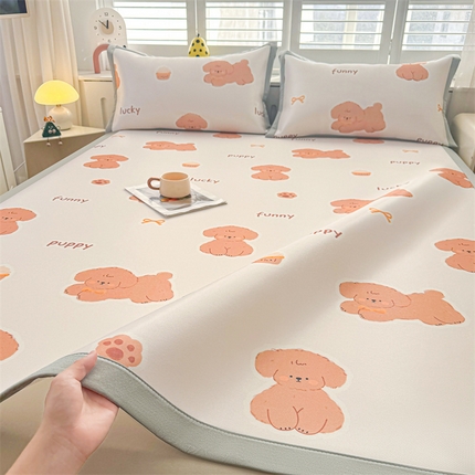 91家纺网 家纺一手货源 找家纺 雯豆2025春夏新款碳光冰丝席三件套A类凉感印花三明治凉席 碳光冰丝席-绑带款-胖嘟嘟