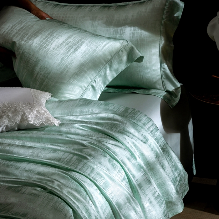 91家纺网 家纺一手货源 找家纺 晋瑞 红顶鹅绒馆 2025真丝天丝大提花四件套 爵士水墨绿