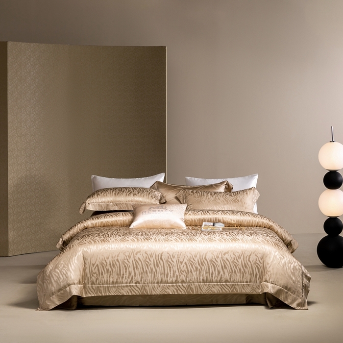 91家纺网 家纺一手货源 找家纺 晋瑞 红顶鹅绒馆 2025真丝天丝大提花四件套 亨利