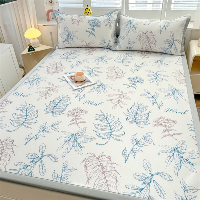 91家纺网 家纺一手货源 找家纺 雯豆2025春夏新款碳光冰丝席三件套A类凉感印花三明治凉席 碳光冰丝席-绑带款-迷失-1