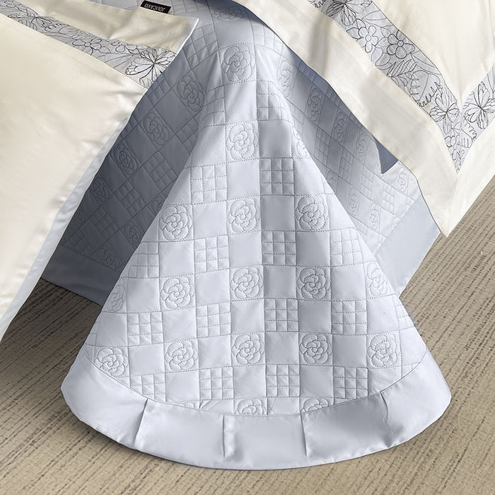 91家纺网 家纺一手货源 找家纺 2025新款轻奢A类母婴级长绒棉全工艺刺绣四件套纯棉全棉高端春夏季爆款床上用品 诺兰-白蓝