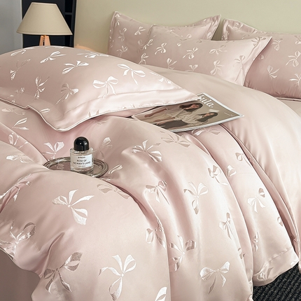 91家纺网 家纺一手货源 找家纺 金阳光家纺 2025新款亮丝提花水洗天丝四件套 雅蝶-粉