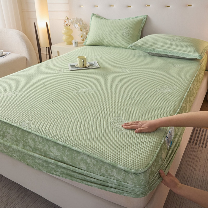 91家纺网 家纺一手货源 找家纺 鑫琪莱 2025新款5D立体雕花凉感豆豆冰丝席凉席席子系列 床笠款-迷你-果绿