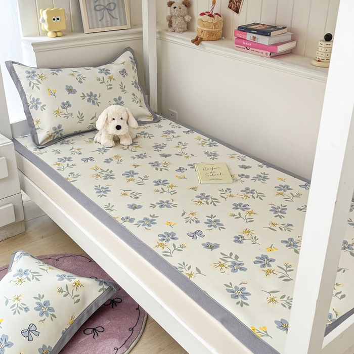 91家纺网 家纺一手货源 找家纺 川悦生活2025新款600D立体宽边印花冰丝席学生床 花月青啬