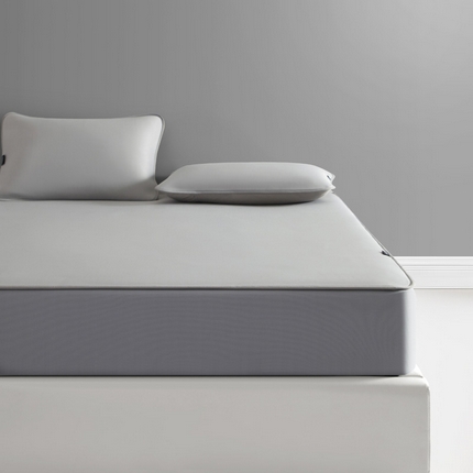 91家纺网 家纺一手货源 找家纺 席世家 2025新款云母凉感席 轻奢灰床笠款