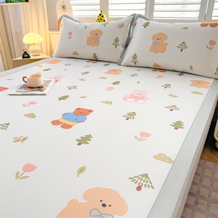 91家纺网 家纺一手货源 找家纺 雯豆2025春夏新款碳光冰丝席三件套A类凉感印花三明治凉席 碳光冰丝席-绑带款-动物乐园