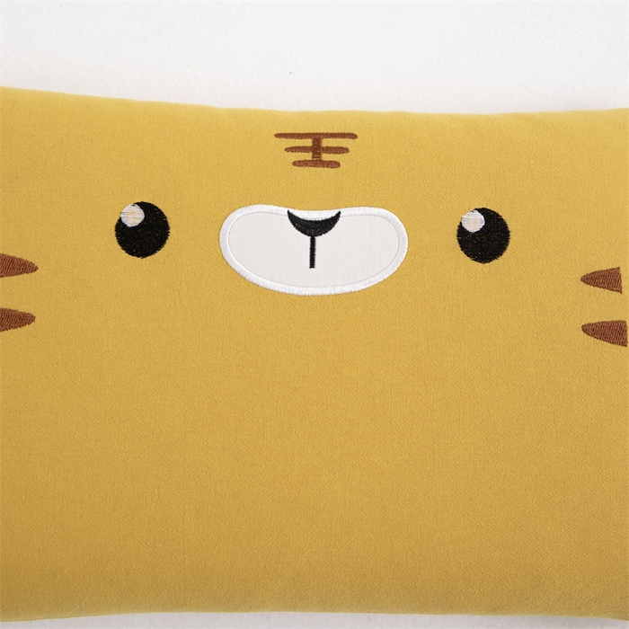 91家纺网 家纺一手货源 找家纺 （总）芯洲 2025新款荞麦枕卡通水洗棉全棉小老虎儿童学生枕芯枕头