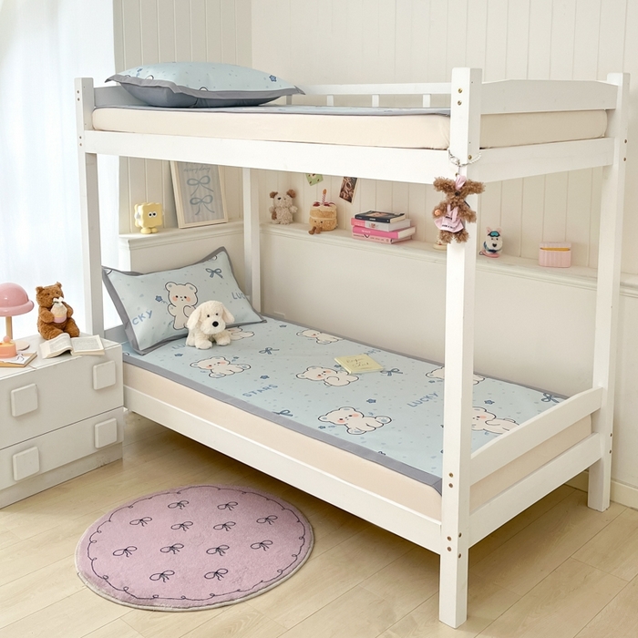 91家纺网 家纺一手货源 找家纺 川悦生活2025新款600D立体宽边印花冰丝席学生床 冰星小熊