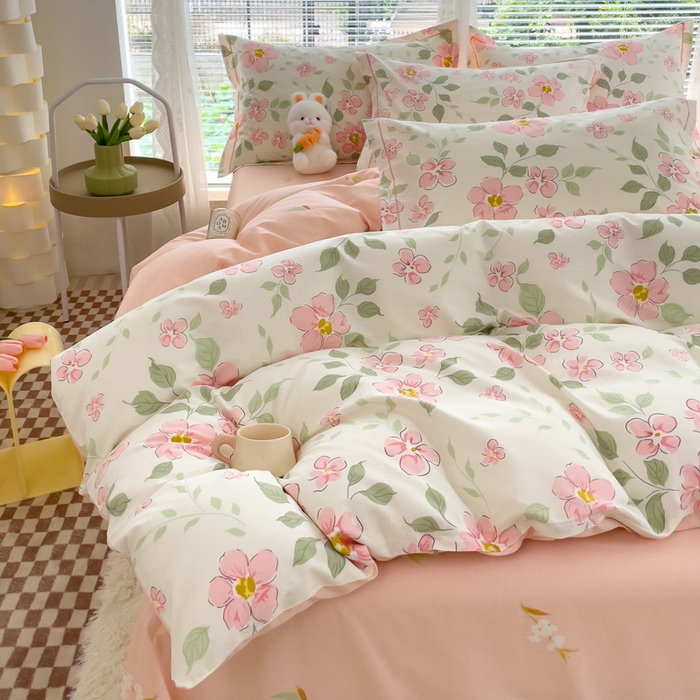 91家纺网 家纺一手货源 找家纺 铭博家纺 2025新款直播热款全棉吊边一字绣工艺款13070印花全棉单床单 悠悠花簇