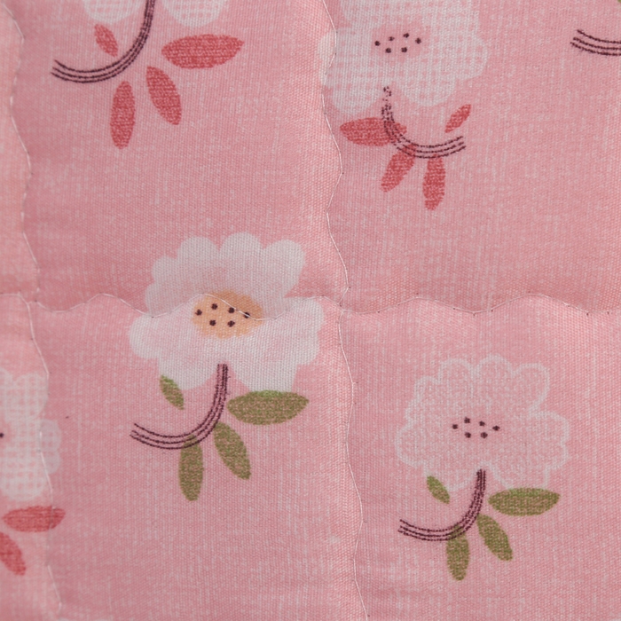 91家纺网 家纺一手货源 找家纺 被多多被业 2025新款亲肤绒多针绗绣工艺夏被空调被 樱花恋记