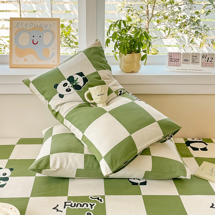 91家纺网 家纺一手货源 找家纺 博弈家纺   2025新款亲肤舒适原棉老粗布床单凉席三件套系列 可爱熊猫