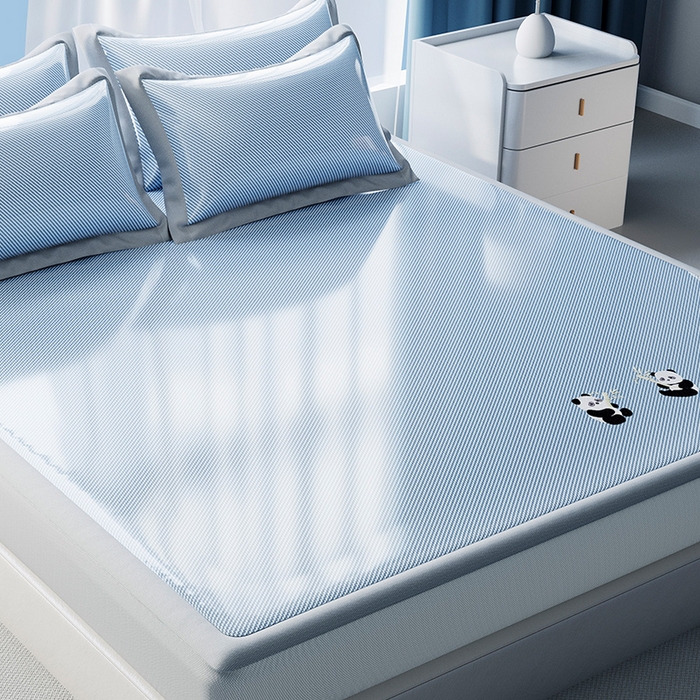 91家纺网 家纺一手货源 找家纺 眠多宝 2025新款冰丝藤席凉席可折叠空调席卡通冰丝席防滑床笠款 天空蓝（床笠款）