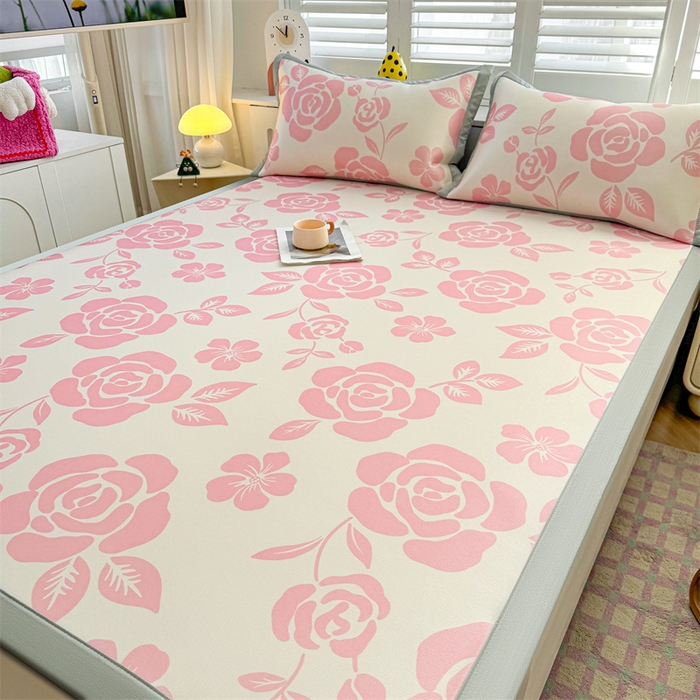 91家纺网 家纺一手货源 找家纺 雯豆2025春夏新款碳光冰丝席三件套A类凉感印花三明治凉席 碳光冰丝席-绑带款-温语-1