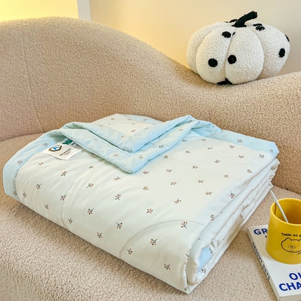 91家纺网 家纺一手货源 找家纺 大世界被王 2025新款糯糯棉印花夏被夏凉被空调被 粉边萌趣