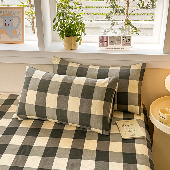 91家纺网 家纺一手货源 找家纺 博弈家纺   2025新款亲肤舒适原棉老粗布床单凉席三件套系列 灰格