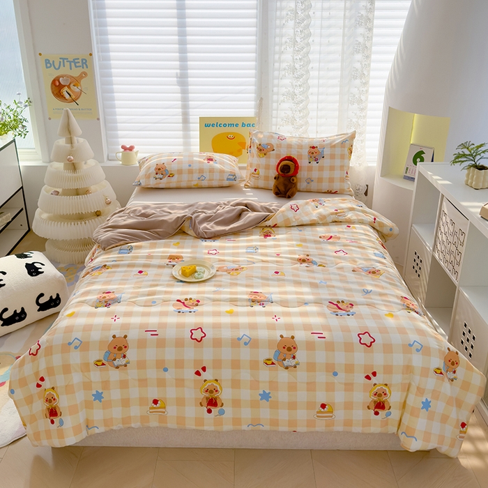 91家纺网 家纺一手货源 找家纺 弗苓家纺 2025新款A类皱皱纱印花夏被 卡皮巴拉