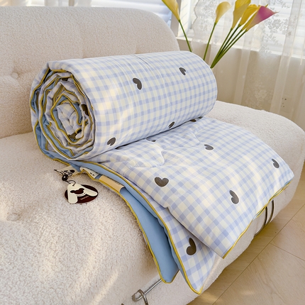 91家纺网 家纺一手货源 找家纺 弗苓家纺 2025新款A类皱皱纱印花夏被 格语