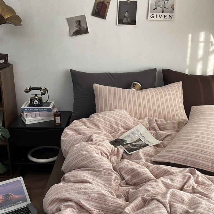 91家纺网 家纺一手货源 找家纺 羋多（原穆琪） 2025新款全棉色织提花人字斜四件套-美拉德系列 美拉德-墨染黛