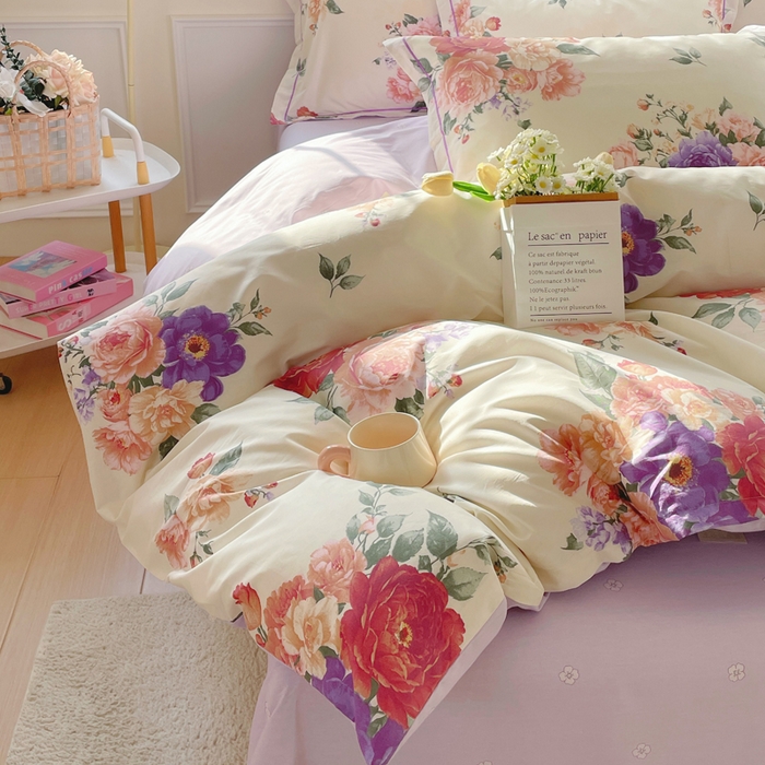 91家纺网 家纺一手货源 找家纺 铭博家纺 2025新款直播热款全棉吊边一字绣工艺款13070印花全棉单床单 宁洛薇1