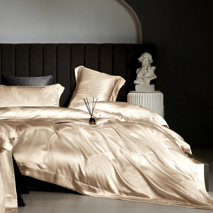 91家纺网 家纺一手货源 找家纺 晋瑞 红顶鹅绒馆 2025真丝天丝大提花四件套 七夜雪香槟