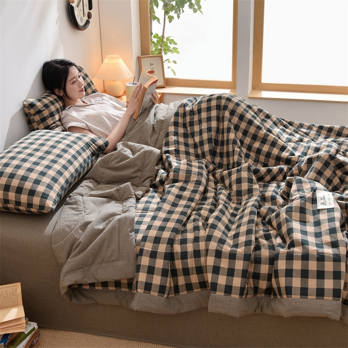 91家纺网 家纺一手货源 找家纺 凡心2025新款包检测假一罚十 百分百棉花填充 夏凉被空调被可机洗直播可过质检 卡其黑格