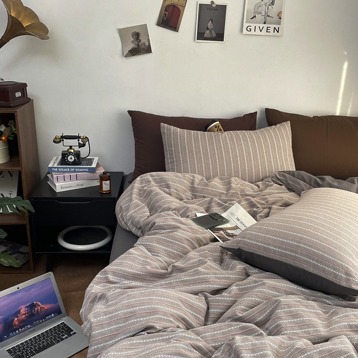 91家纺网 家纺一手货源 找家纺 羋多（原穆琪） 2025新款全棉色织提花人字斜四件套-美拉德系列 美拉德-暮光灰