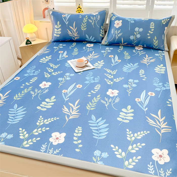 91家纺网 家纺一手货源 找家纺 雯豆2025春夏新款碳光冰丝席三件套A类凉感印花三明治凉席 碳光冰丝席-绑带款-花影动