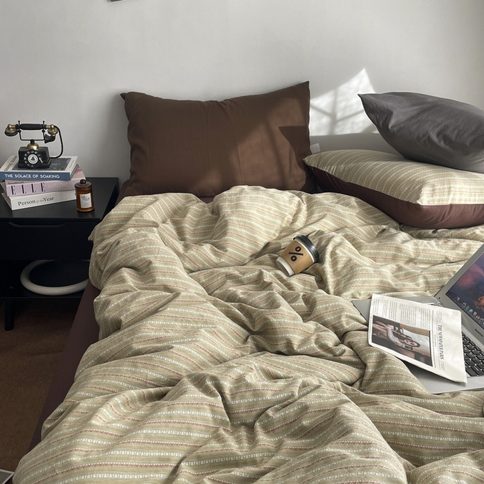 91家纺网 家纺一手货源 找家纺 羋多（原穆琪） 2025新款全棉色织提花人字斜四件套-美拉德系列 美拉德-琥珀绿