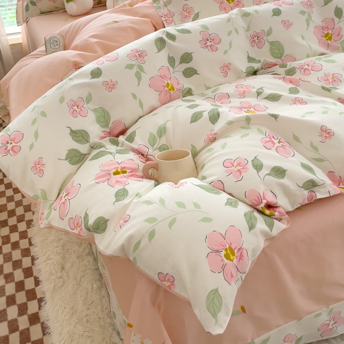 91家纺网 家纺一手货源 找家纺 铭博家纺 2025新款直播热款全棉吊边一字绣工艺款13070印花全棉单床单 悠悠花簇