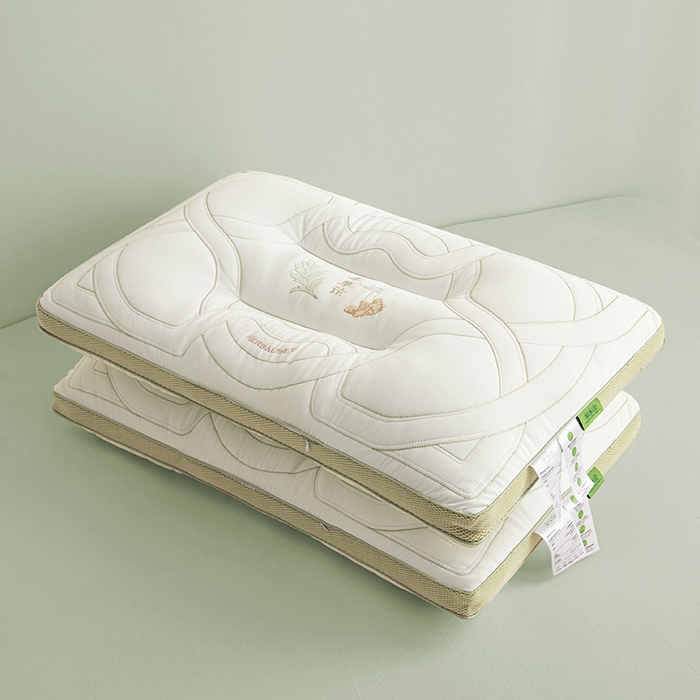 91家纺网 家纺一手货源 找家纺 （总）云熙枕业 2025新款草本植物中药包护颈枕枕头枕芯