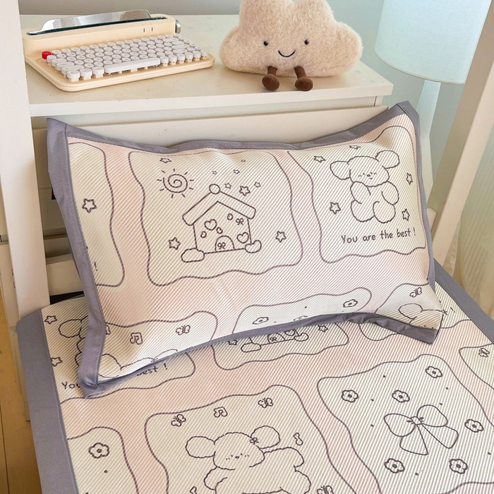 91家纺网 家纺一手货源 找家纺 川悦生活2025新款小清新冰藤席学生款 狗仔甜蜜