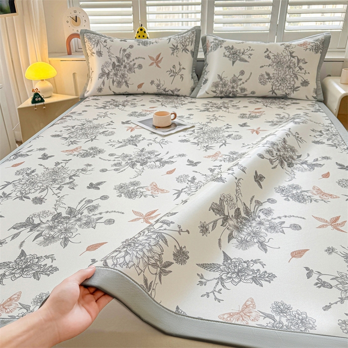 91家纺网 家纺一手货源 找家纺 雯豆2025春夏新款碳光冰丝席三件套A类凉感印花三明治凉席 碳光冰丝席-绑带款-笔墨书香