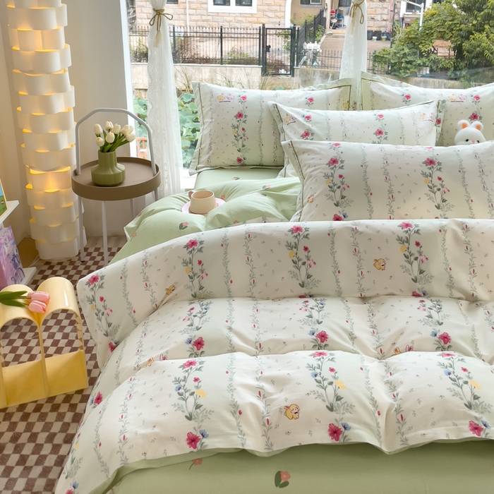 91家纺网 家纺一手货源 找家纺 铭博家纺 2025新款直播热款全棉吊边一字绣工艺款13070印花全棉单床单 淡雅花资