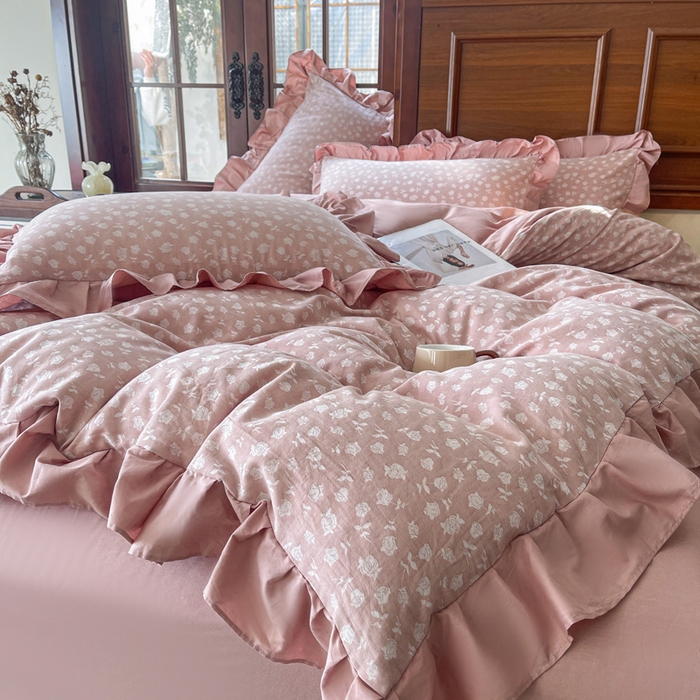 91家纺网 家纺一手货源 找家纺 锦格家纺 2025年春夏新款A类全棉纯棉色织三层纱提花四件套 莫泊玫瑰